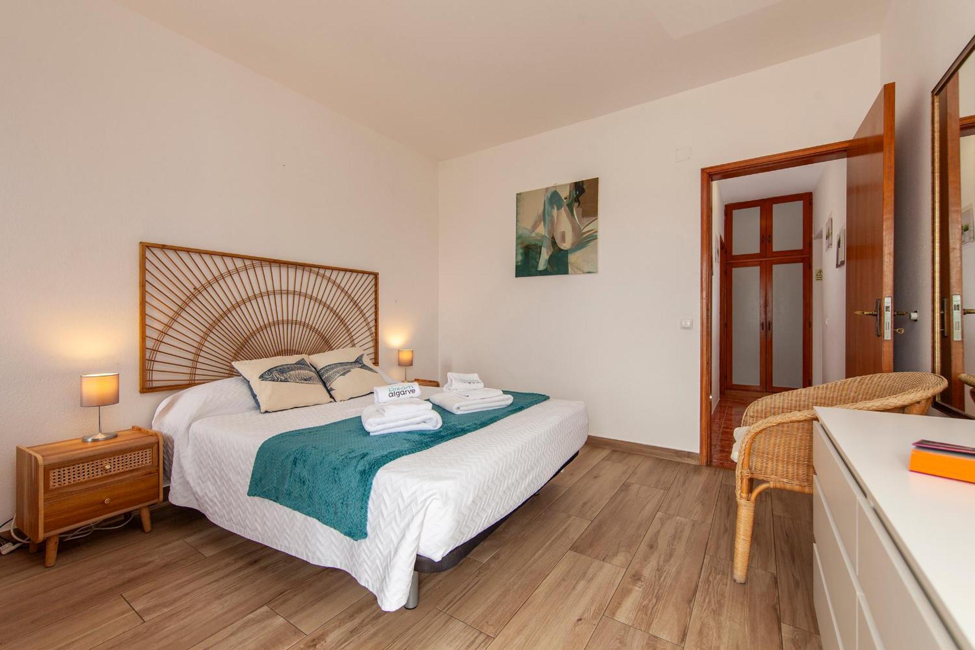 Apartment B22 - Rising Sun 2 Bed Flat *