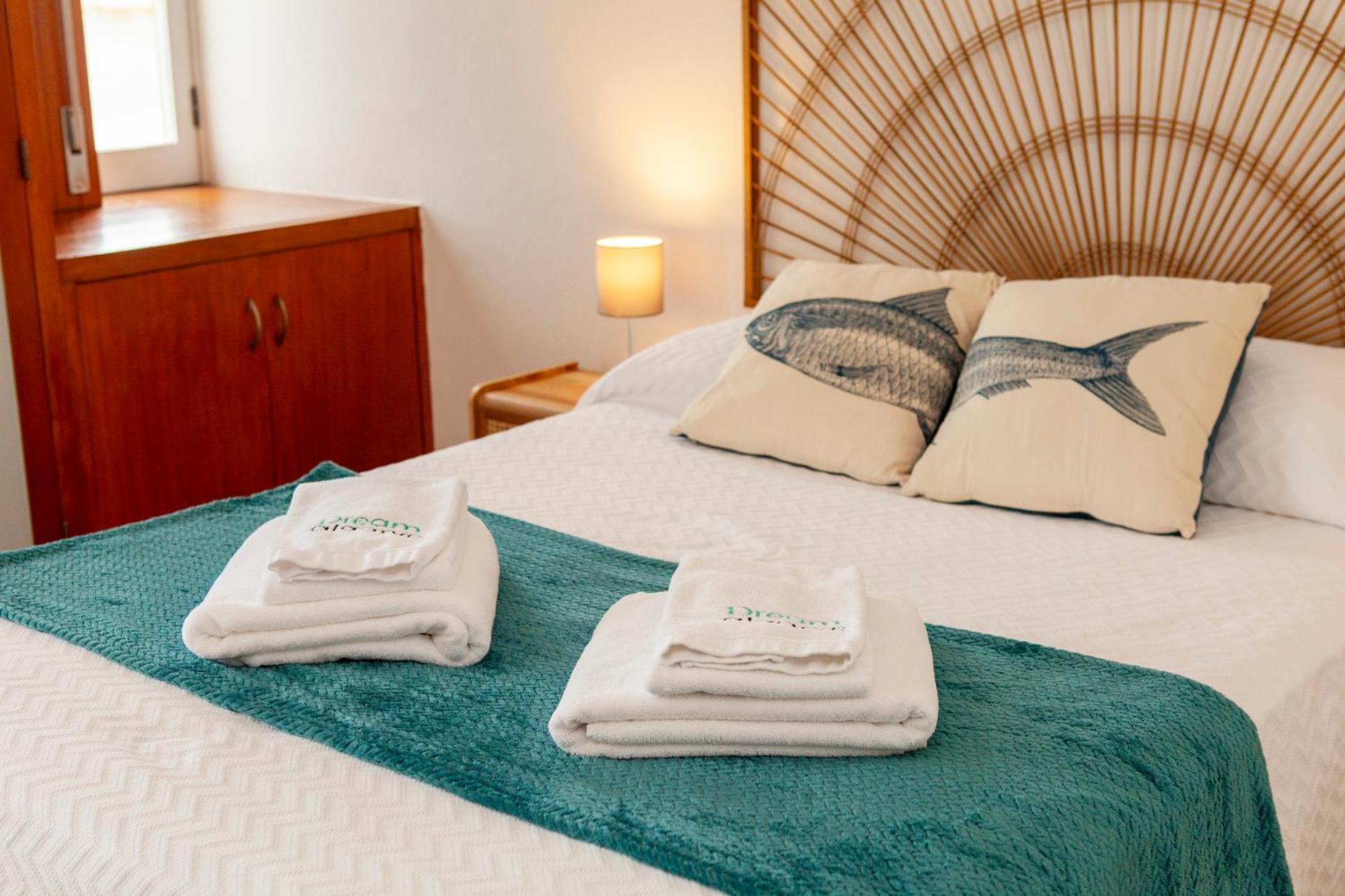 60m² 2 Slaapkamer, 1 Privé Badkamer In Stadscentrum Appartement Lagos